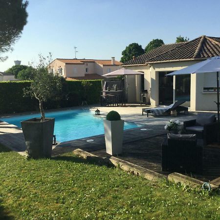 La Maison Des Eaux Claires Puymoyen Εξωτερικό φωτογραφία